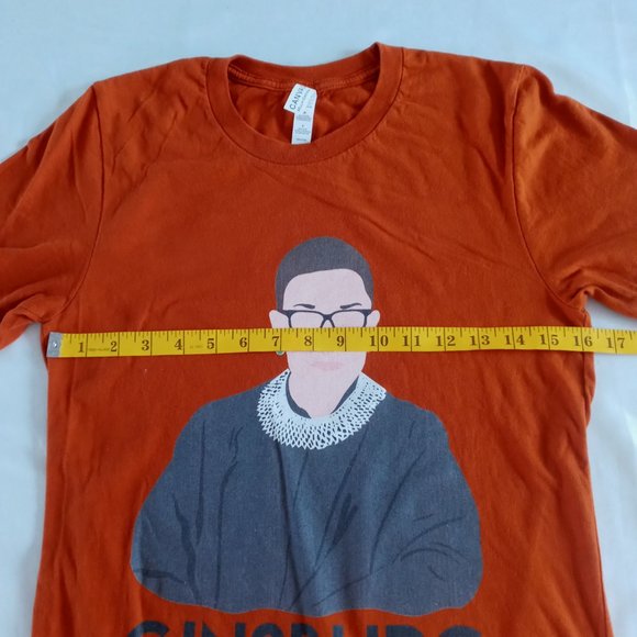 Ruth Bader Ginsburg T-shirt Size small - Picture 3 of 6